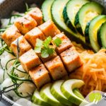 Poké Bowl recept: Gebakken tofu en komkommer poké bowl